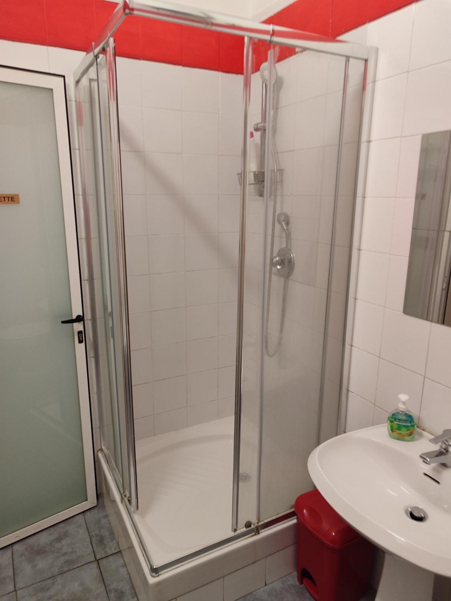 ג'נובה Guesthouse La Briosa Nicole מראה חיצוני תמונה